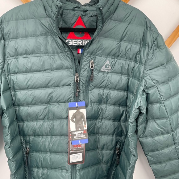 Gerry Weber Quilted Down-Style Puffer Jacket in Forest Green - Picture 3 of 10